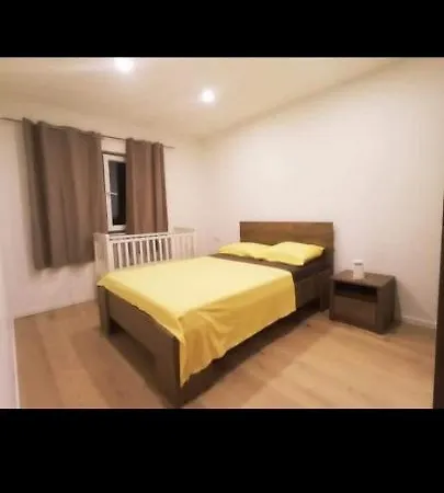 Apartment Apartman Paula Makarska