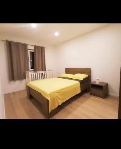 Apartment Paula Makarska